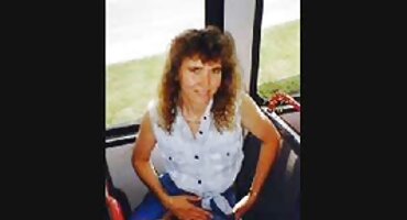 phim sex bé giao Anh ta có quan hệ tình dục giữa các chủng tộc với một người phim sx bạn gái da đen.