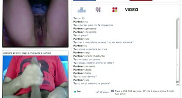 phim sex thuỷ tiên Ý masturbates vòi nước với cô sex cha duong ấy chân trong các vòi hoa sen.